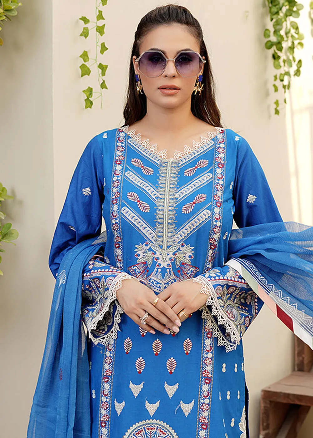 Blue Lawn Dress - Bahaar Luxury Lawn '23 by Mariyam's - Lara B-1016