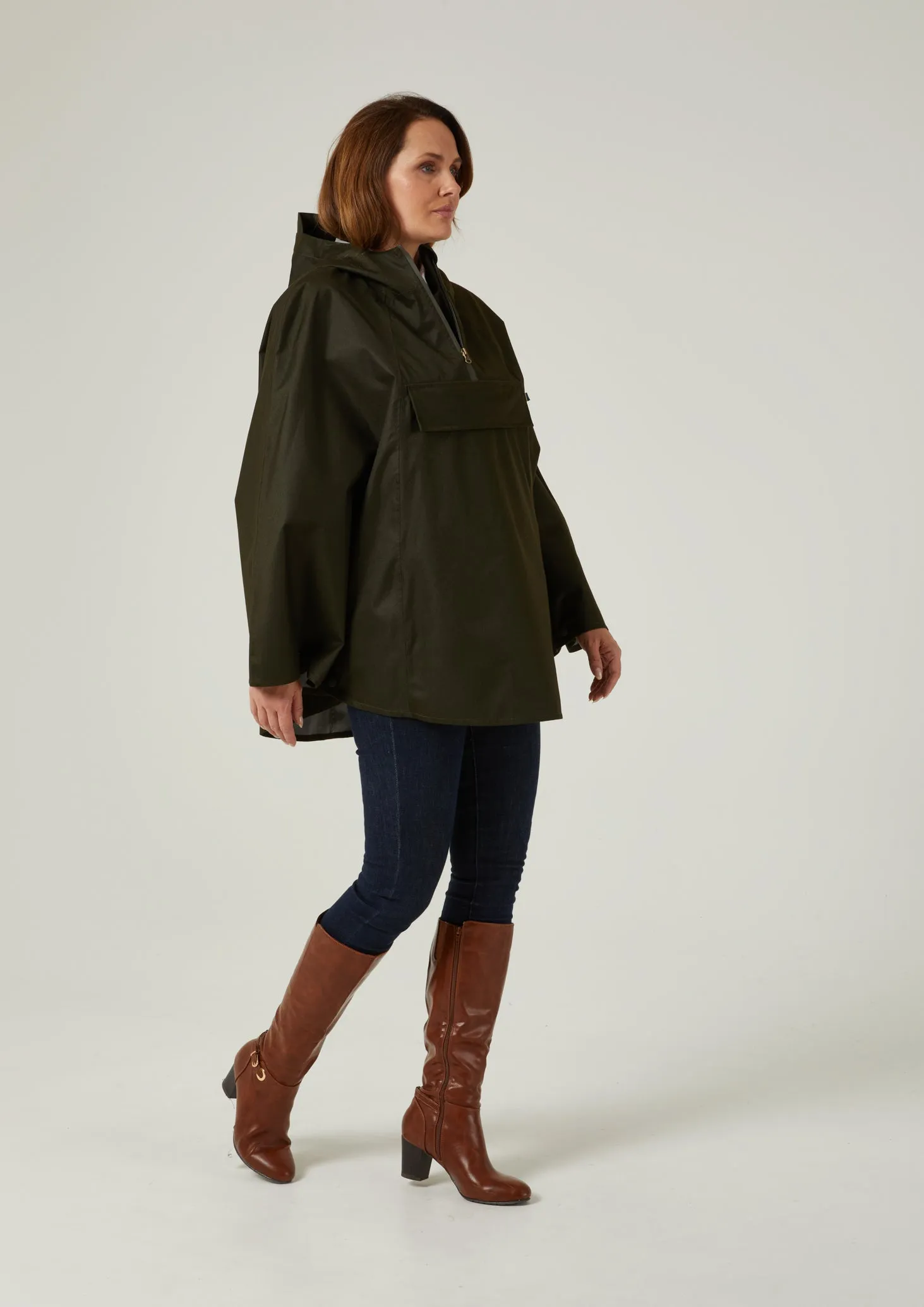 Fernley Ladies Waterproof Cape In Woodland